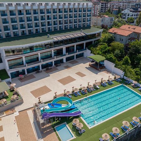 Ramada Resort By Wyndham Unye Ngoại thất bức ảnh
