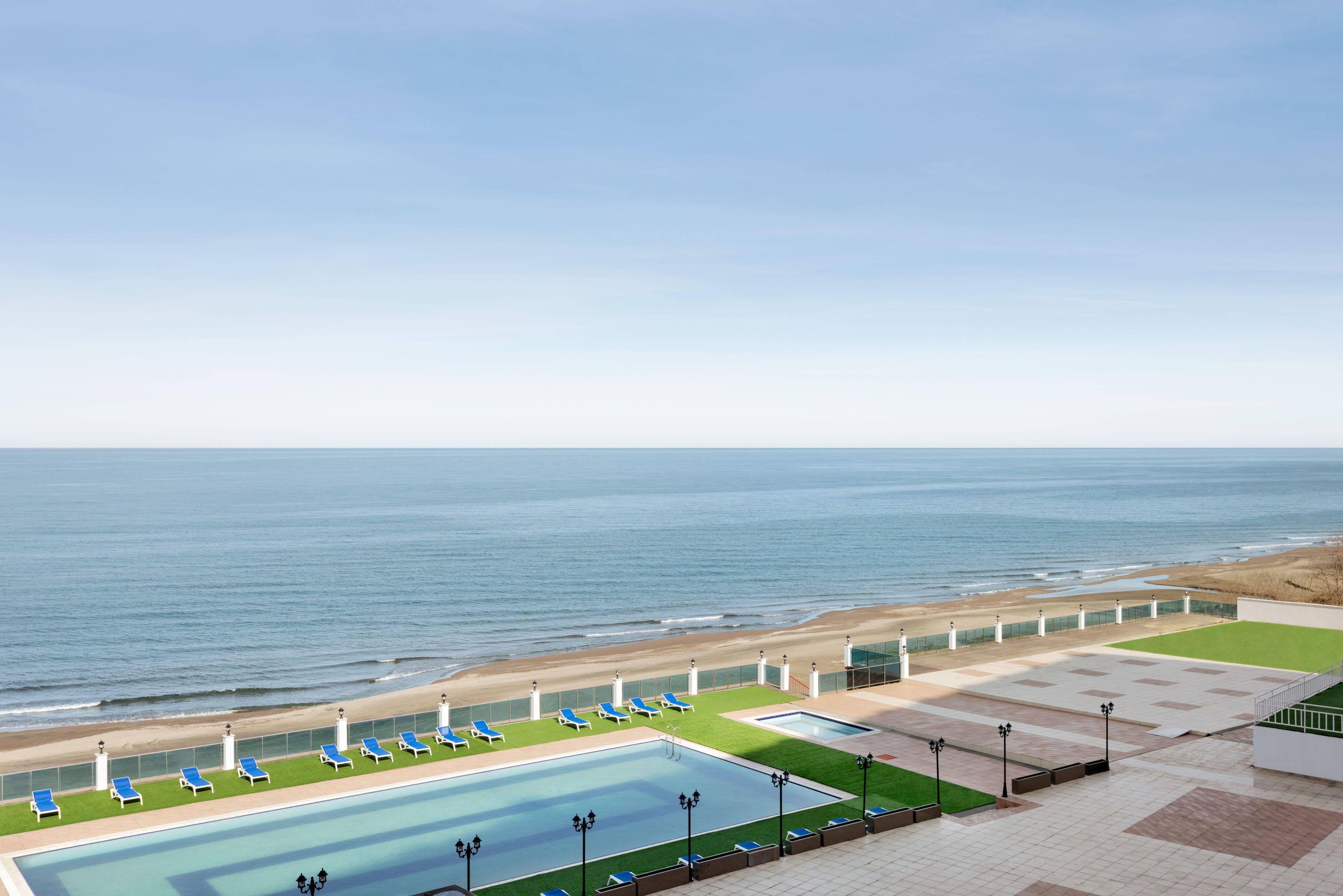 Ramada Resort By Wyndham Unye Ngoại thất bức ảnh