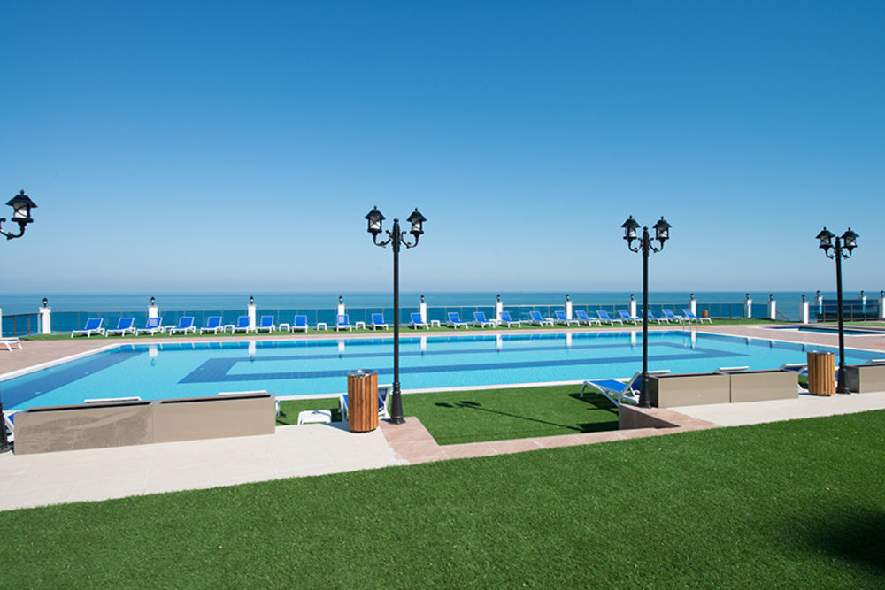 Ramada Resort By Wyndham Unye Ngoại thất bức ảnh